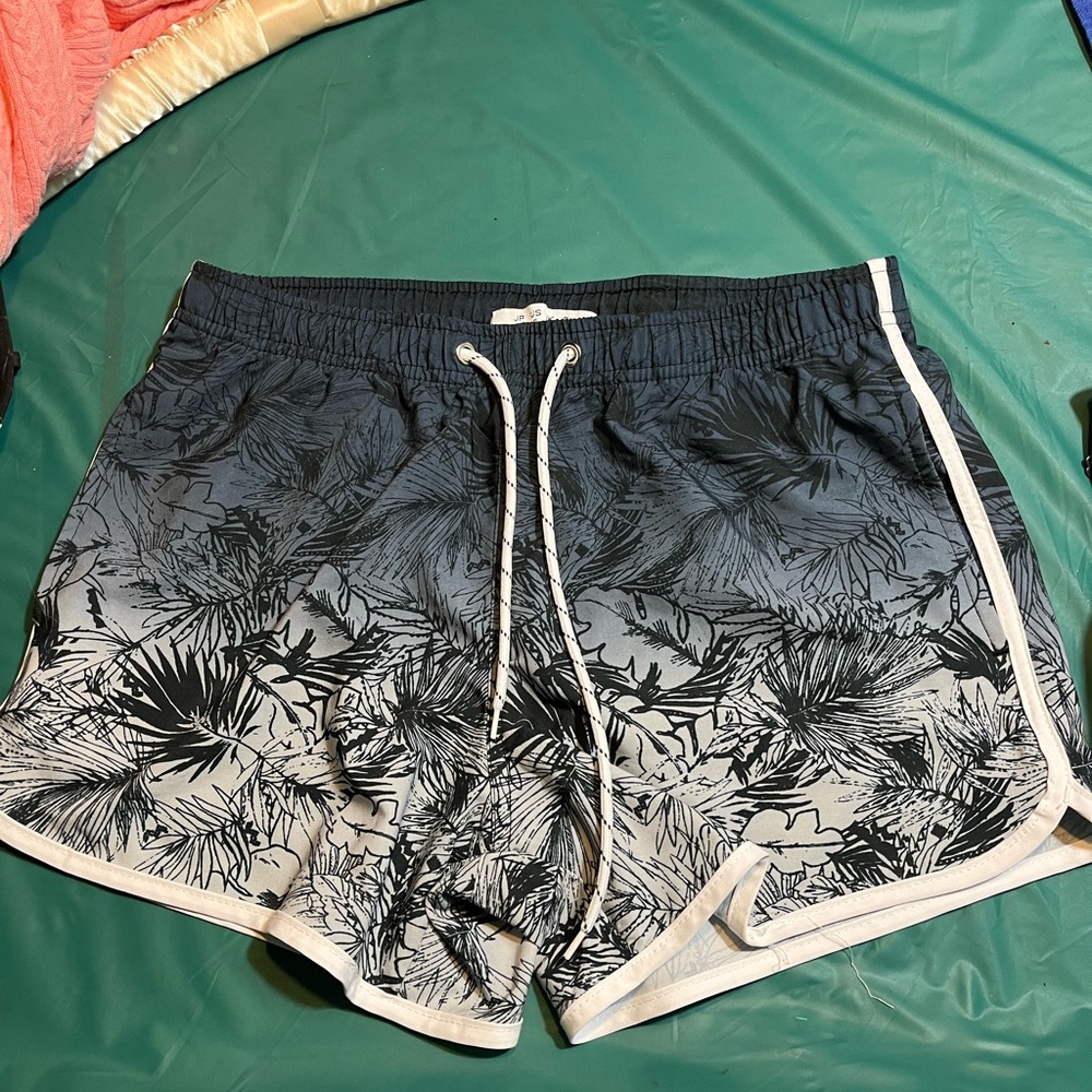 Women’s Swim Shorts
